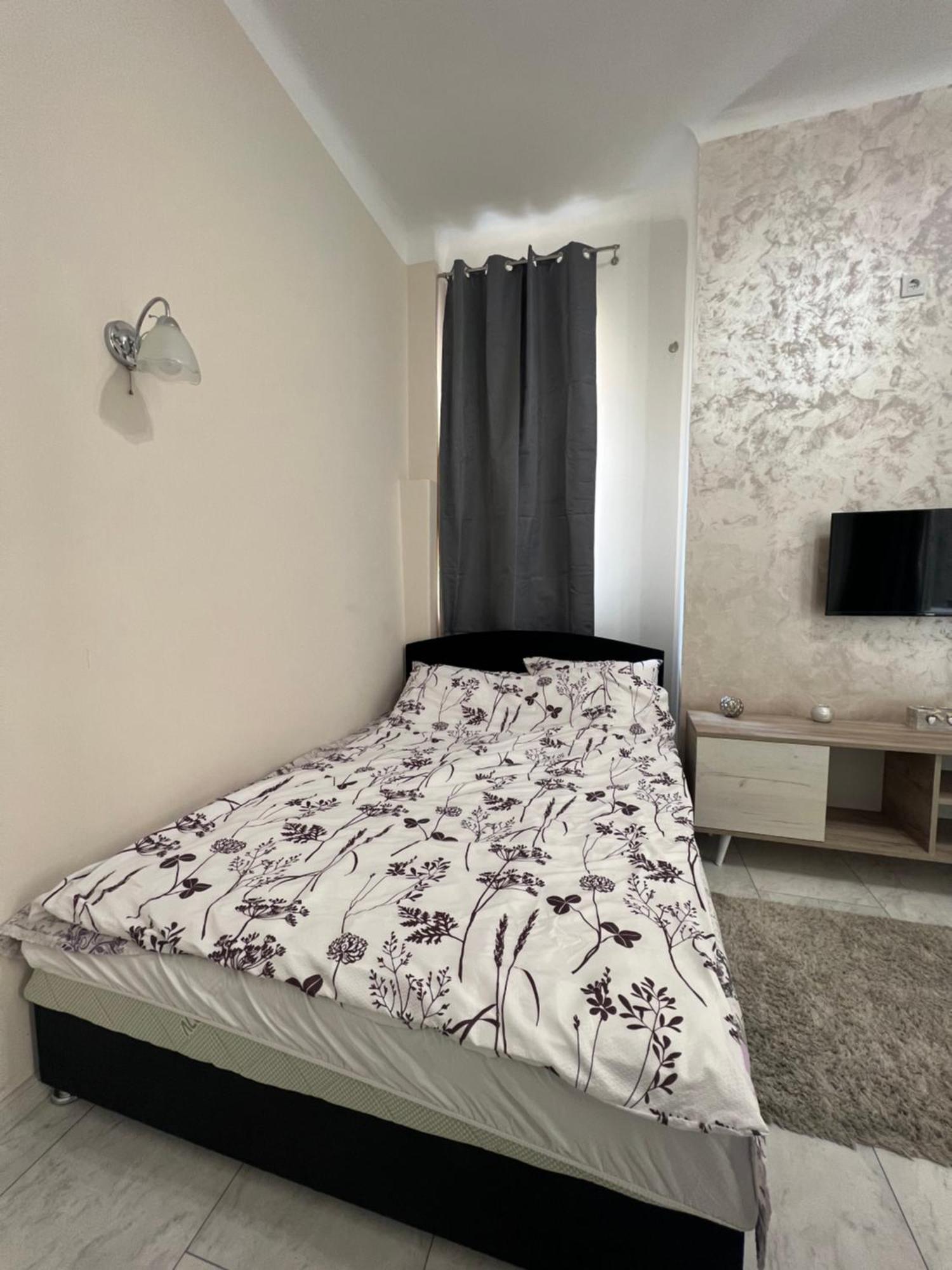 BW Lux Studio Belgrado Buitenkant foto